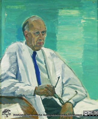 Erik Essen-Möller (1901 - 1992), professor i psykiatri i Lund 1944 - 1967
Oljemålning av Brita af  Klercker på psykiatriska kliniken i Lund.
Nyckelord: Lasarettet;Lund;Universitetssjukhuset;USiL;Psykiatriska;Kliniken