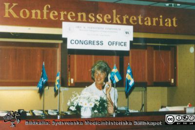 kanslidirektör Ingegärd Lindqvist
Fernströmsymposium "Molecular Pathology of Surgical Infections" på Star hotell i Lund 1992. Fernströmsstiftelsens kanslidirektör Ingegärd Lindqvist i konferensreceptionen. Bildkälla Ingegärd Lindqvist.
Nyckelord: Fernströmsstiftelsen;Forskning;Symposium;Konferens;Kongress;Administration;Lasarettet;Lund;Universitetssjukhuset;USiL