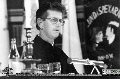 Professor Tadeusz Wieloch vid sin installation 1993
Professor Tadeusz Wieloch vid sin installation 1993
