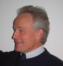 Filnamn=Bjorck2C_Lars.JPG
Filstorlek=123KiB
Dimensioner=964x1000
Uppladdade datum=25 Nov 2016 Bjorck2C_Lars.JPG